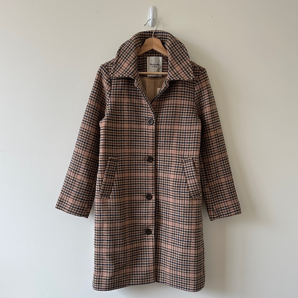 NWT Abercrombie Wool-Blend Mod Coat Size XS in Brown Plaid